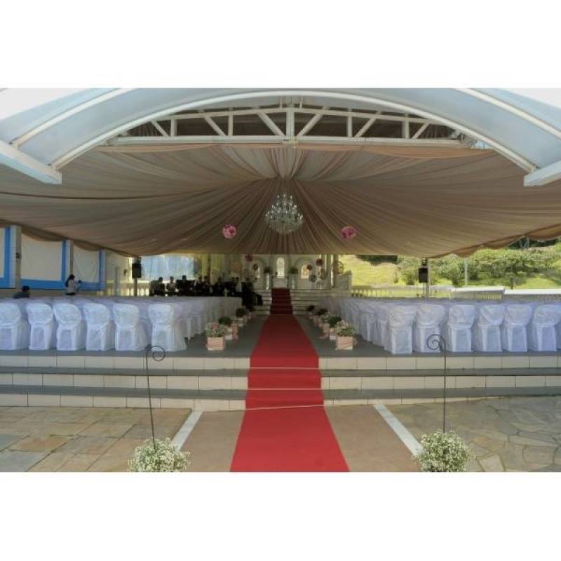 Aluguel de Cadeira e Mesa para Casamento Preço no Jardins - Locação de Cadeira para Casamento