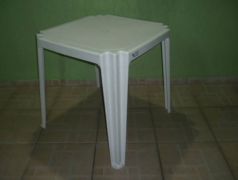 Aluguel de Mesa Cavalete Preço em Mairiporã - Aluguel de Mesa de Festa